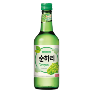 Соджу - традиционный корейский алкогольный напиток виноградный Grape 12% Chum Churum (Lotte) Soju