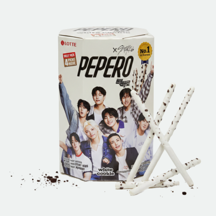 Печенье-соломка с белым шоколадом и кусочками печения Pepero White Cookie 128g Lotte